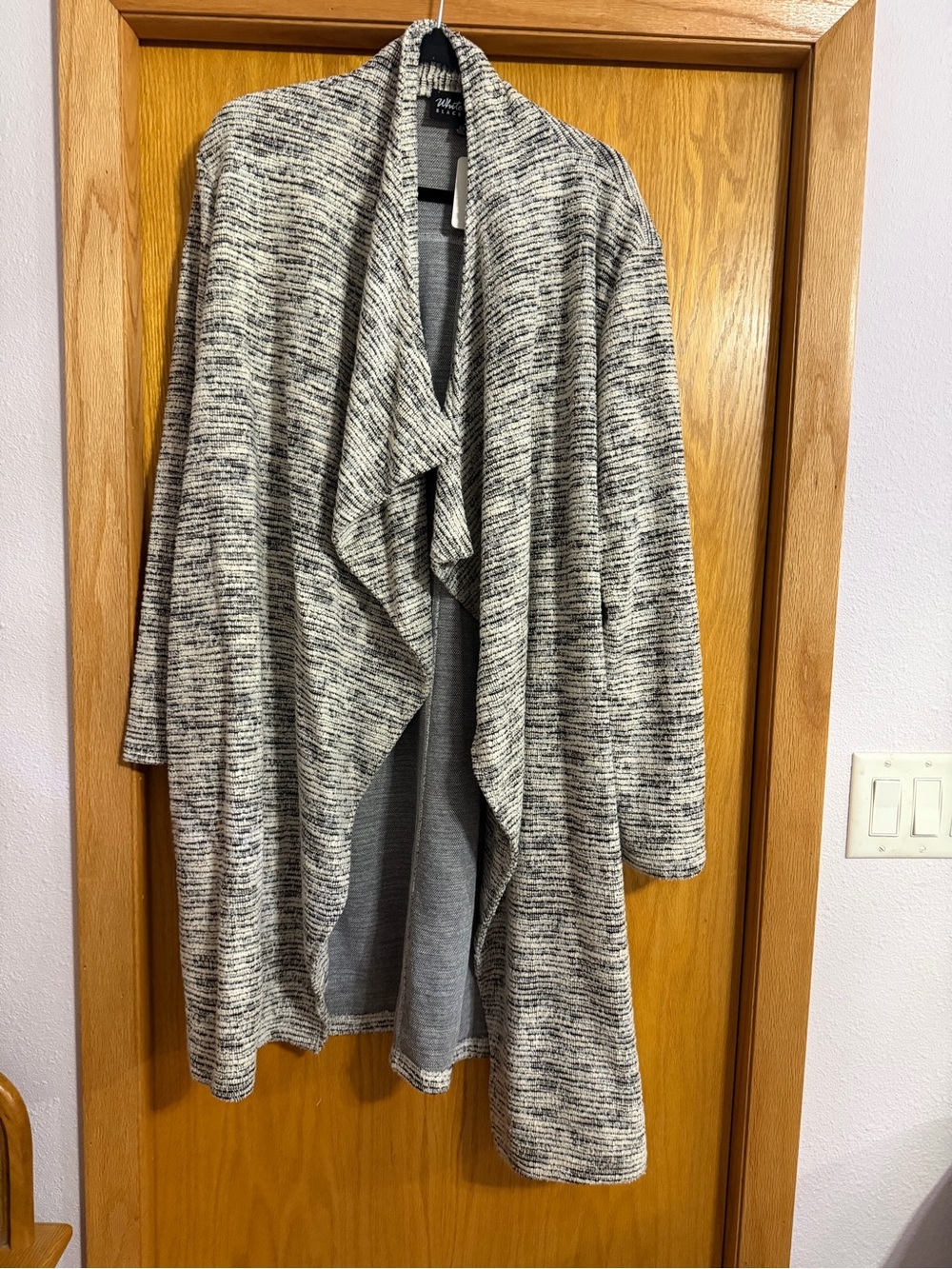 white birch Marled Gray Open-Front Drape Cardigan